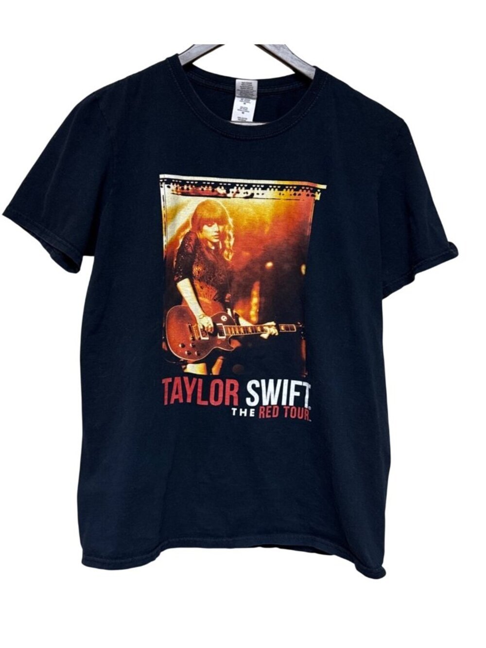 Taylor Swift The Red Tour T-Shirt Concert 2013  Gildan Medium Black Double Side